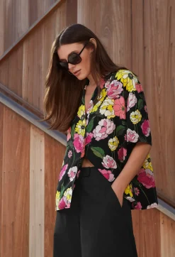 Sale Johnny Was Addison Sunglasses Solid Black