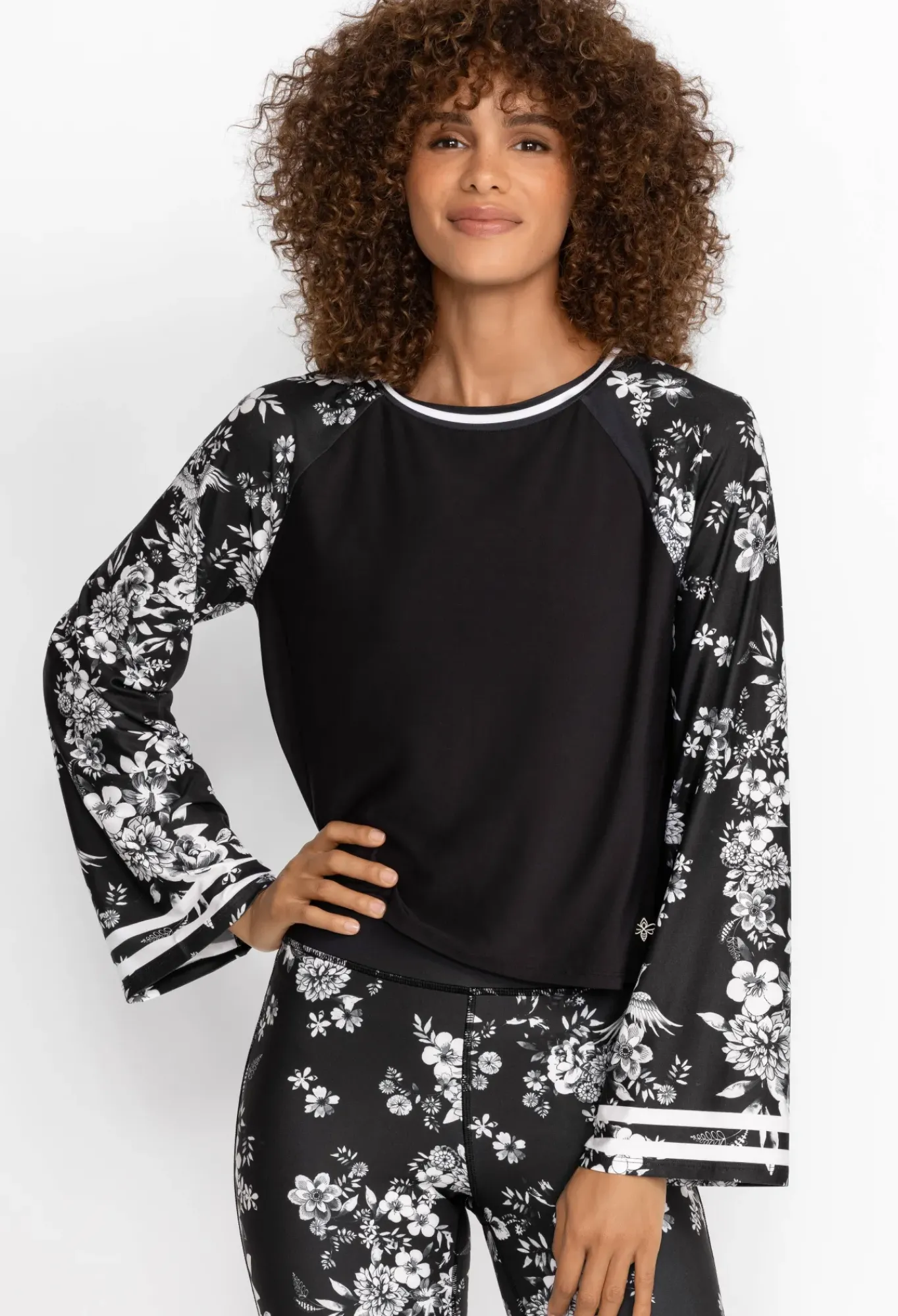Johnny Was Bee Active Kimono Sleeve Swing Tee Charcoal Dreamer