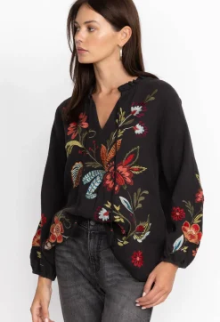 Hot Johnny Was Isabella Field Blouse Black