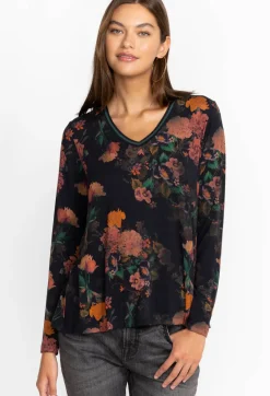 Best Johnny Was The Janie Favorite Long Sleeve V-Neck Swing Tee Amapola