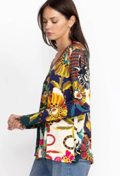 Hot Johnny Was The Janie Favorite Long Sleeve V-Neck Swing Tee Kimbra